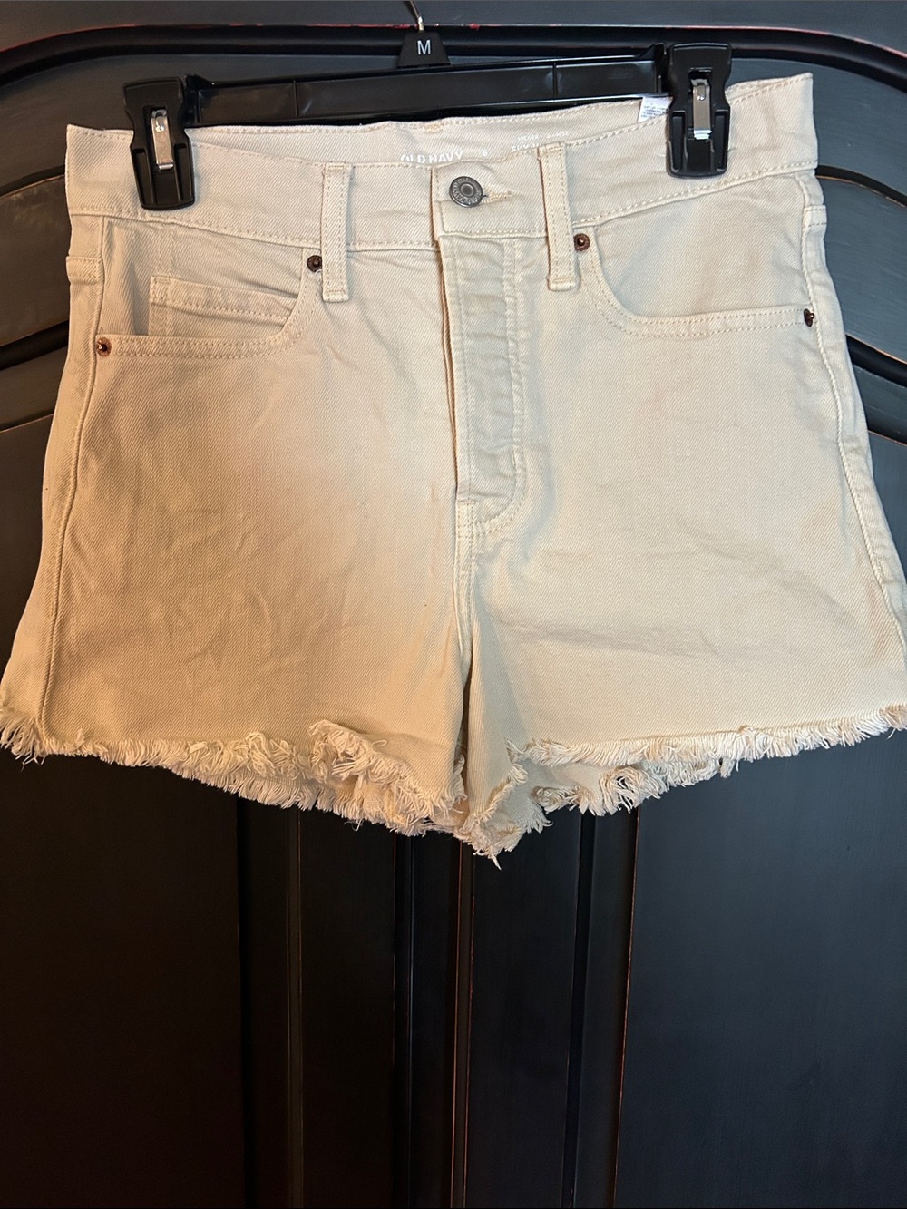 Old Navy Cream Denim Frayed-Hem Shorts Sz 6 button fly